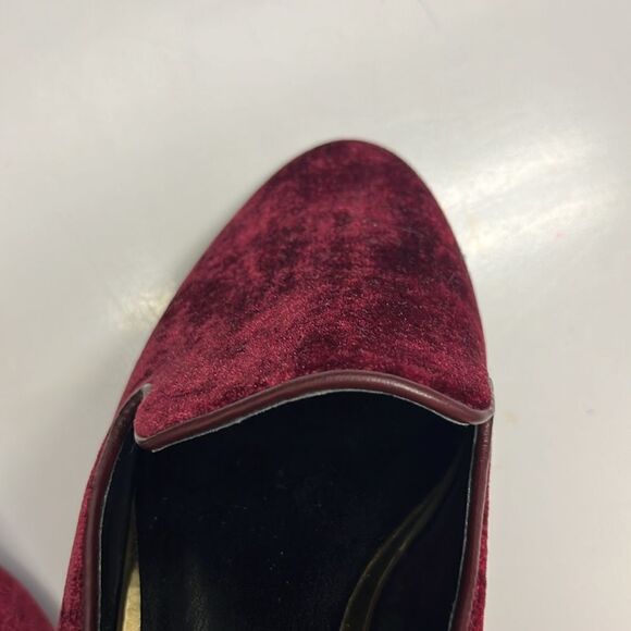 Amelia Grace Deep Red Pointed Toe Slip-On Velvet Flats- Size 8 - Picture 15 of 16